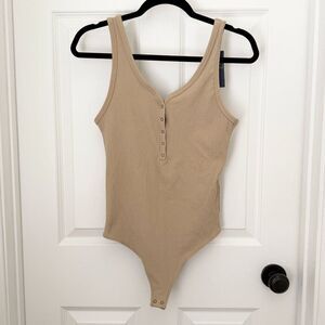Women Abercrombie & Fitch Soft Ribbed Henley Tank Bodysuit in Beige Size Medium